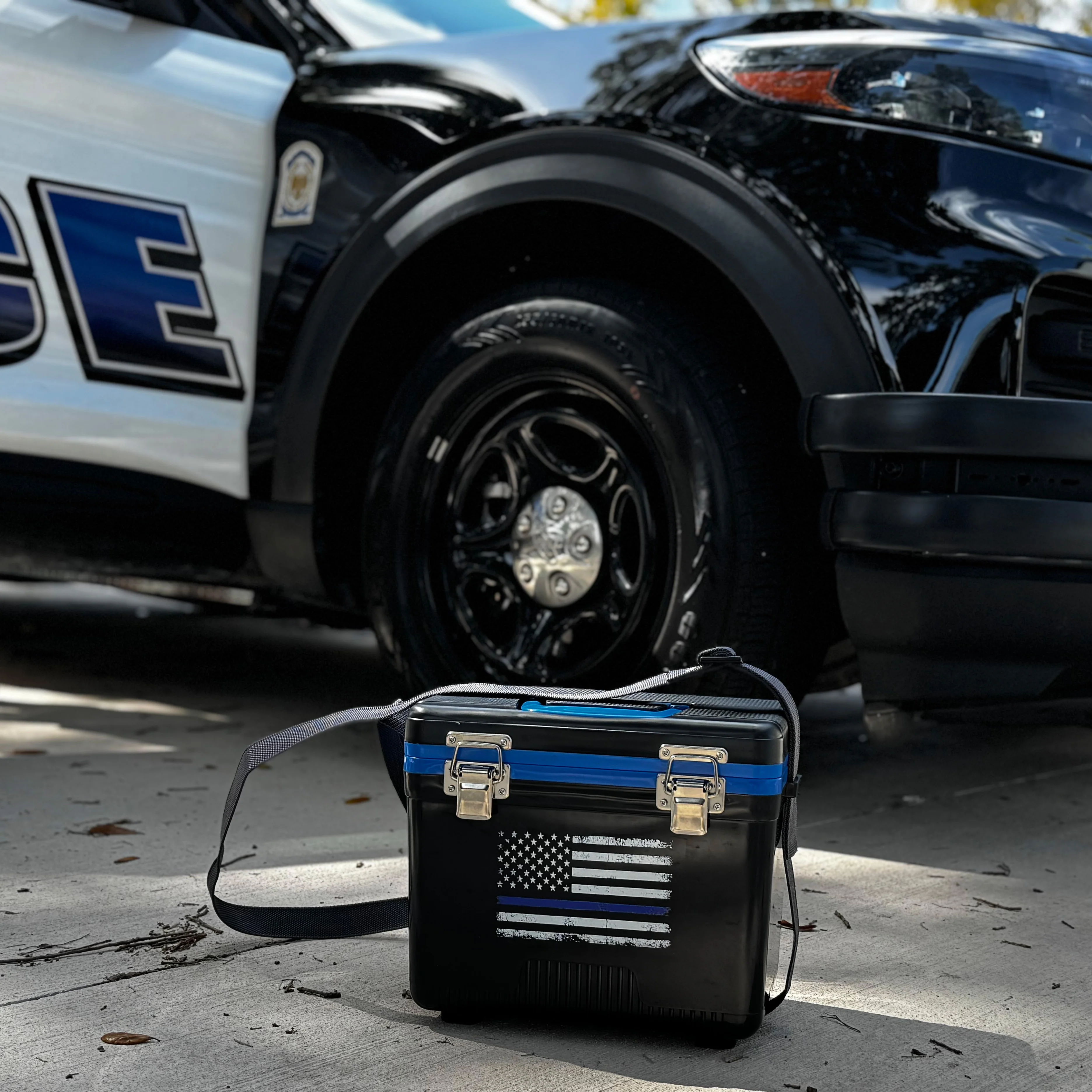 7.5Qt Thin Blue Line Lunch Box - Image 9