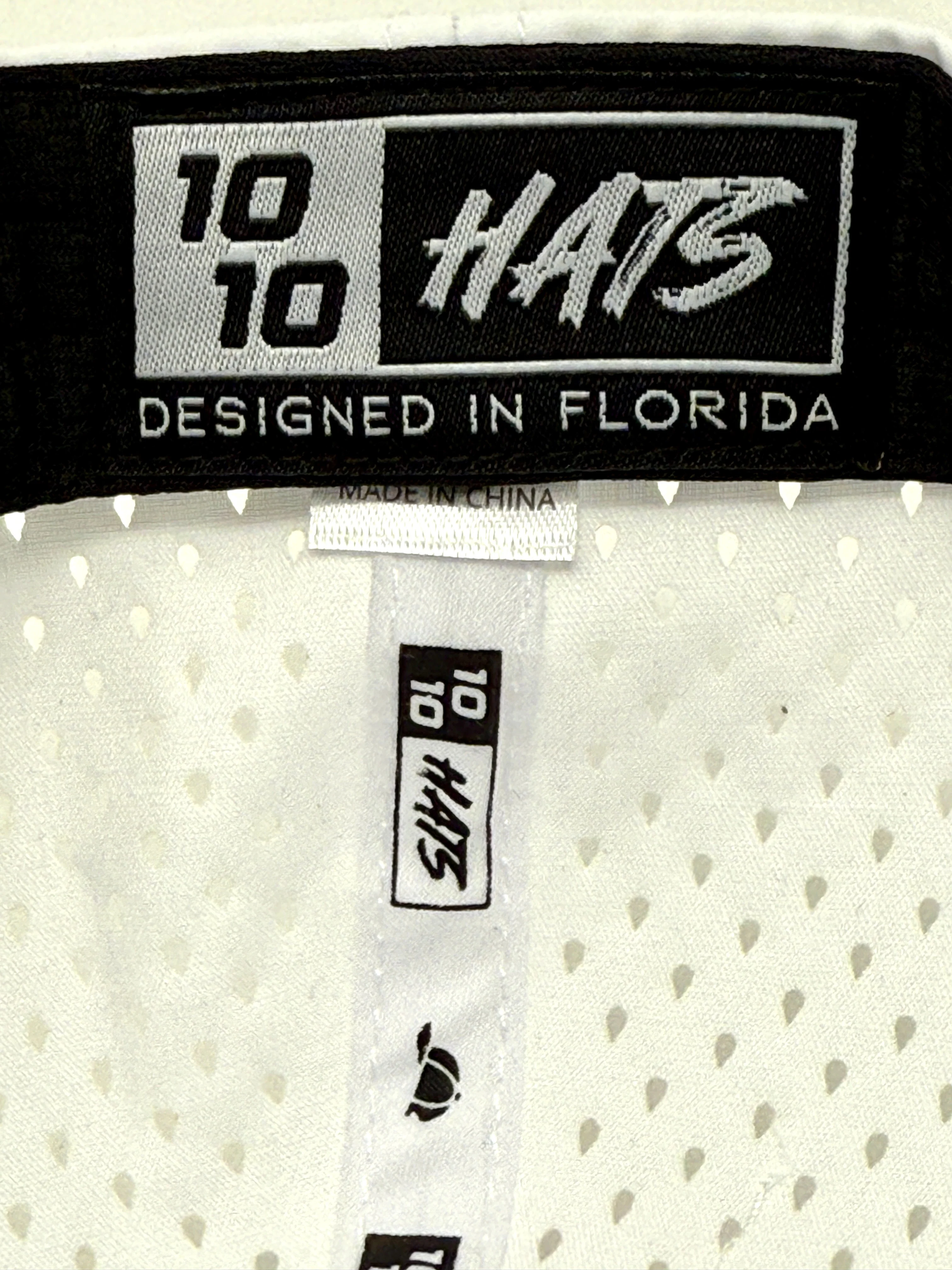 Engel 1010 Performance Trucker Cap, White with Logo - Image 3