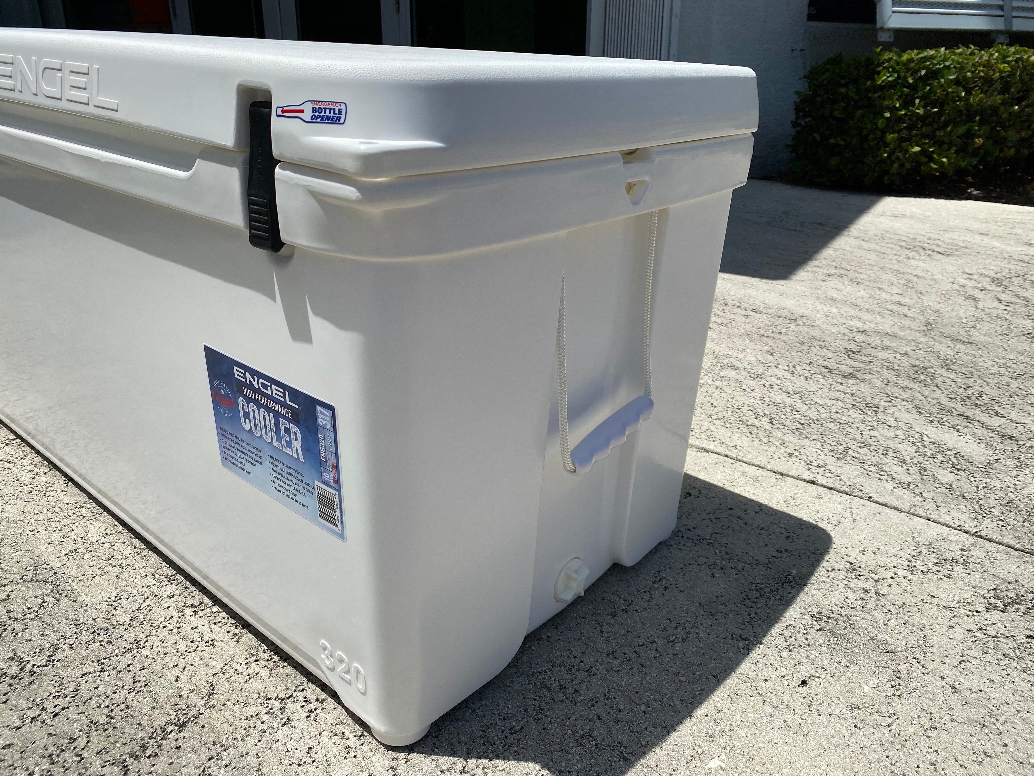 Engel 320 High Performance Hard Cooler and Ice Box - Image 6
